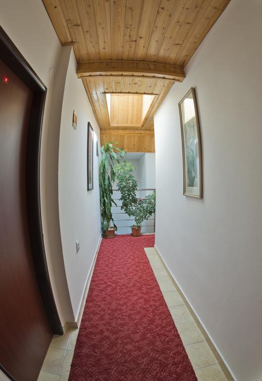 Hotel Penzion Rozalia à Košice Extérieur photo