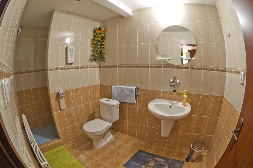 Hotel Penzion Rozalia à Košice Extérieur photo